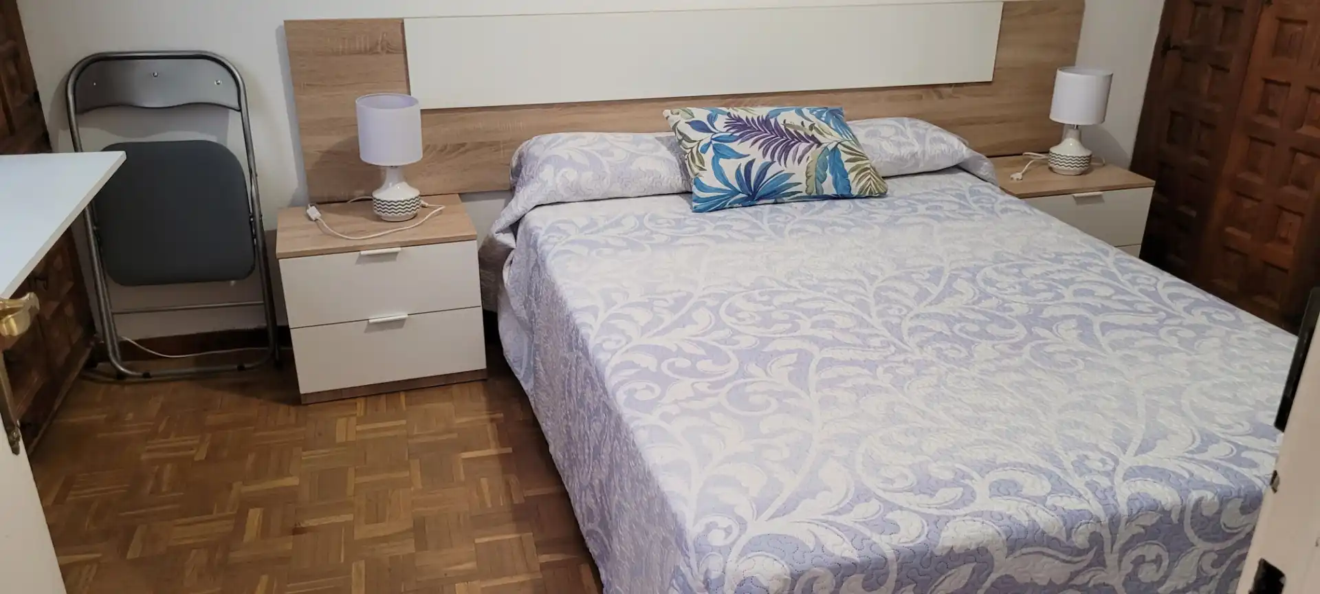 Schlafzimmer von Wohnung zur Miete in Cuenca mit Heizung, Möbliert und Ofen