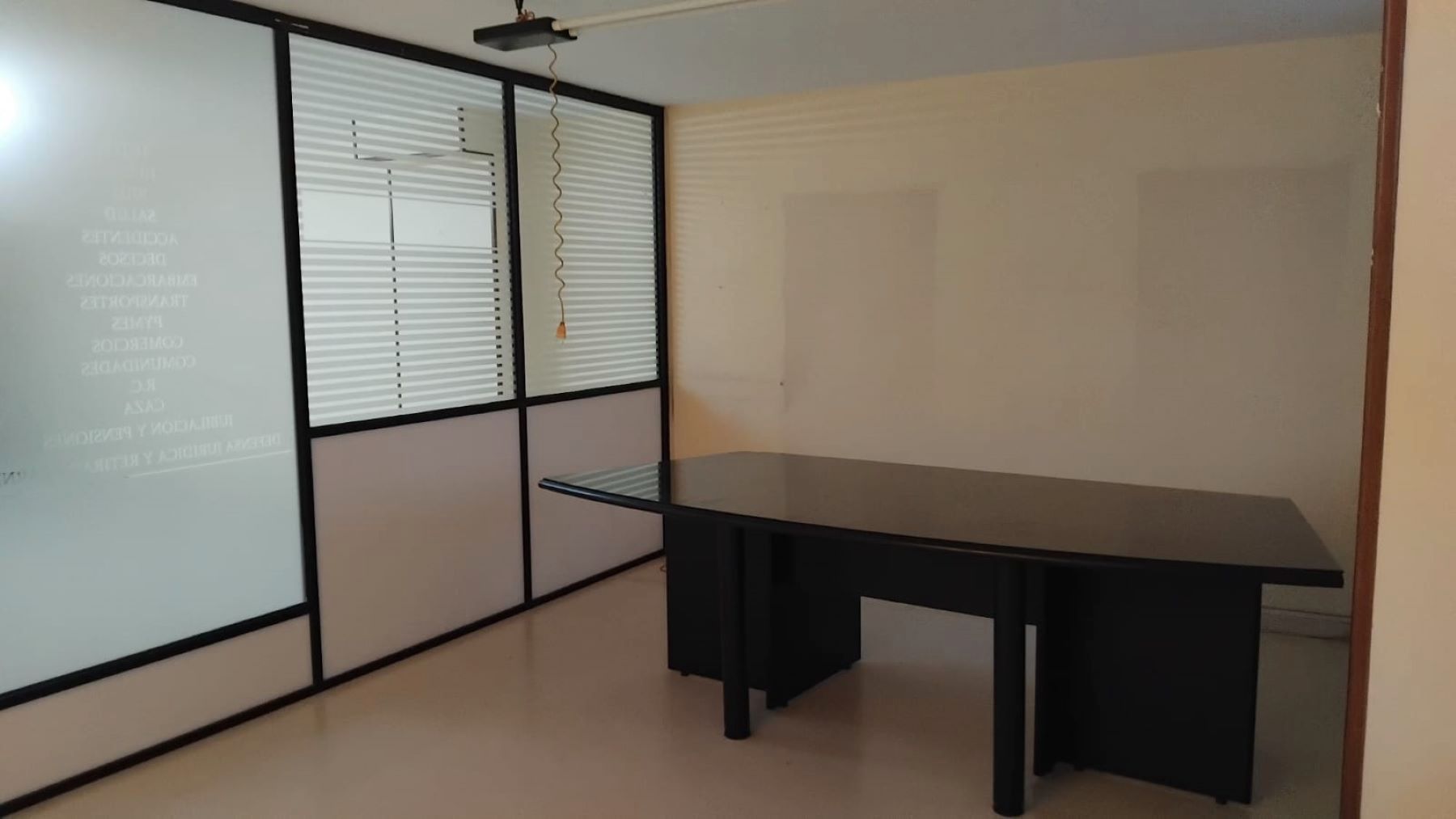 Büro miete in Ribeira