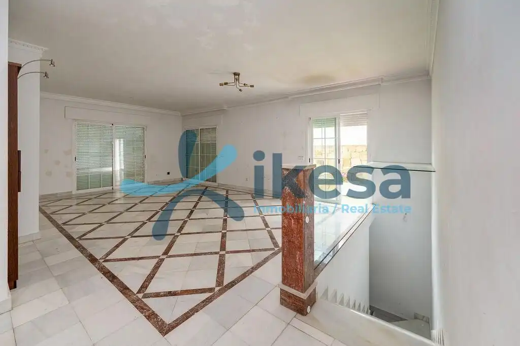 Dúplex en venda en Marbella amb Piscina comunitària
