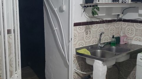 Foto 3 de Casa adosada en venta en Calle Donantes de Sangre, 6, Valdefuentes, Cáceres