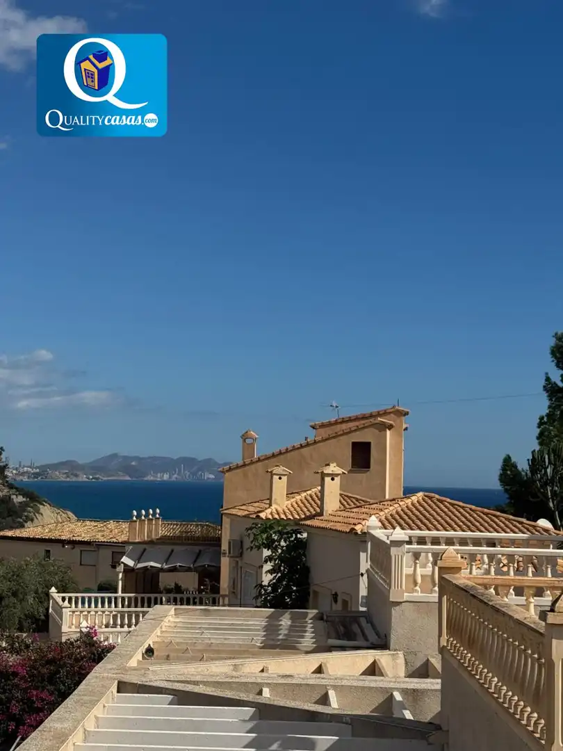 Villa zum Verkauf in Torrevella, imagen 2
