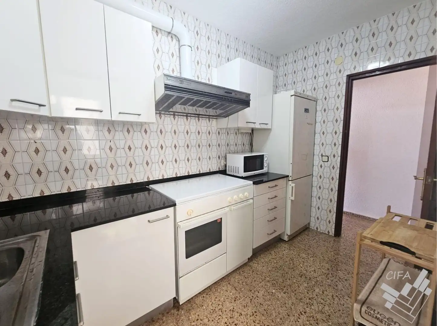 Kitchen of Flat for sale in Alcanar  with Air Conditioner, Terrace and Furnished