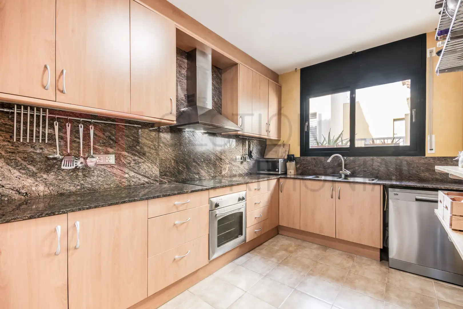 Kitchen of Detached homes for sale in Castellet i la Gornal  with Heating, Terrace and Oven