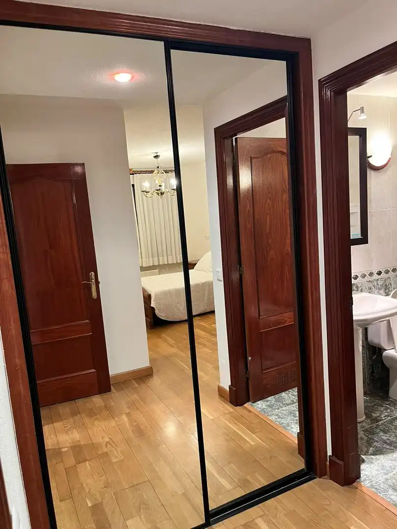 Habitación de Piso de alquiler en Milán - Pumarín - Teatinos