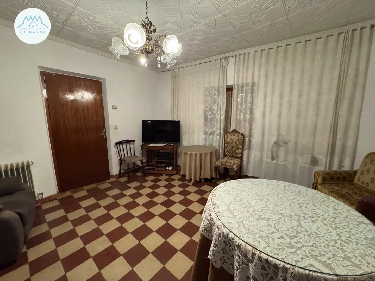 Living room of Houses for sale in Carrión de Calatrava  with Air Conditioner, Terrace and Furnished