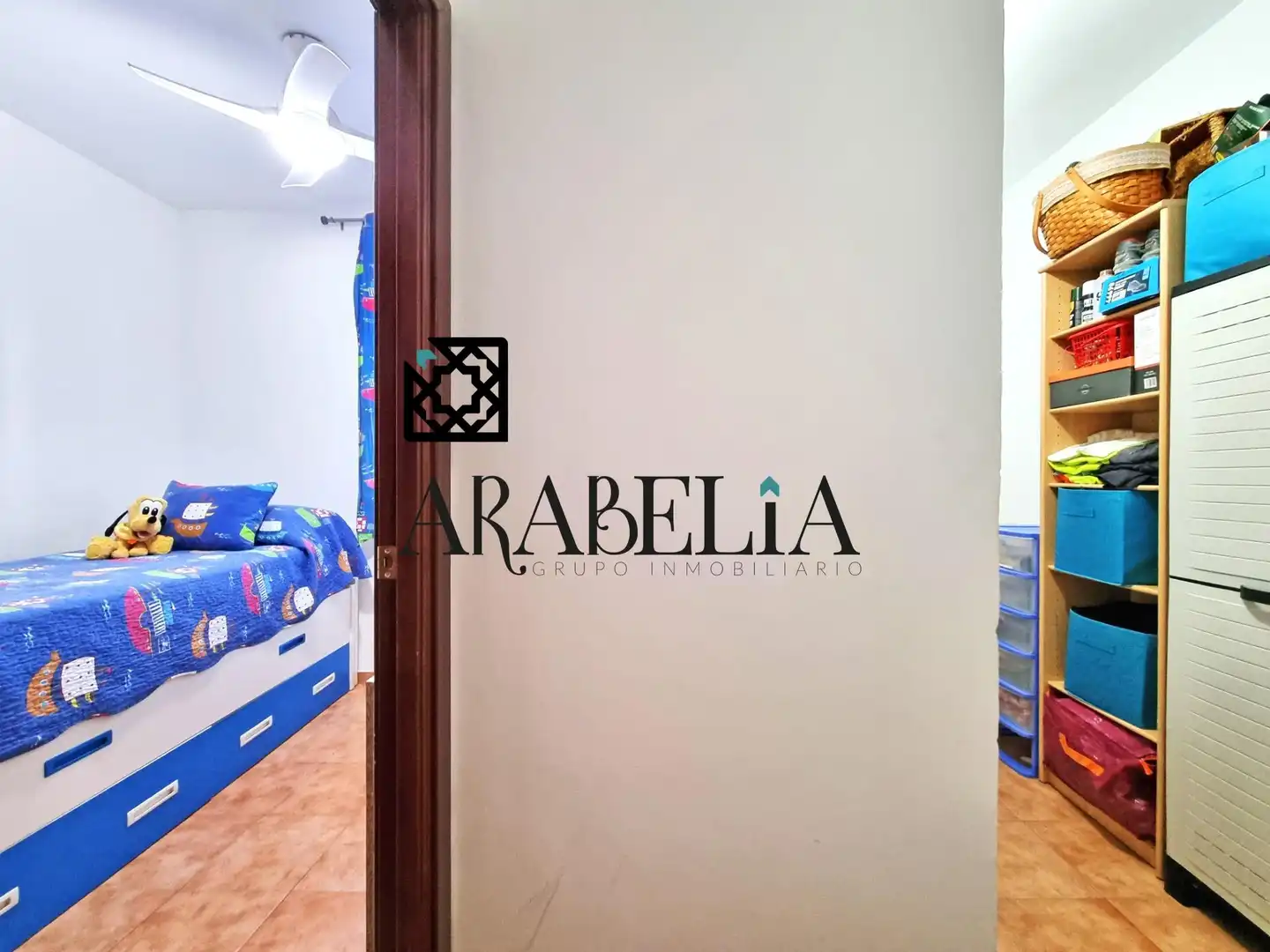 Dormitori de Casa o xalet en venda en Córdoba amb Aire condicionat, Calefacció i Terrassa