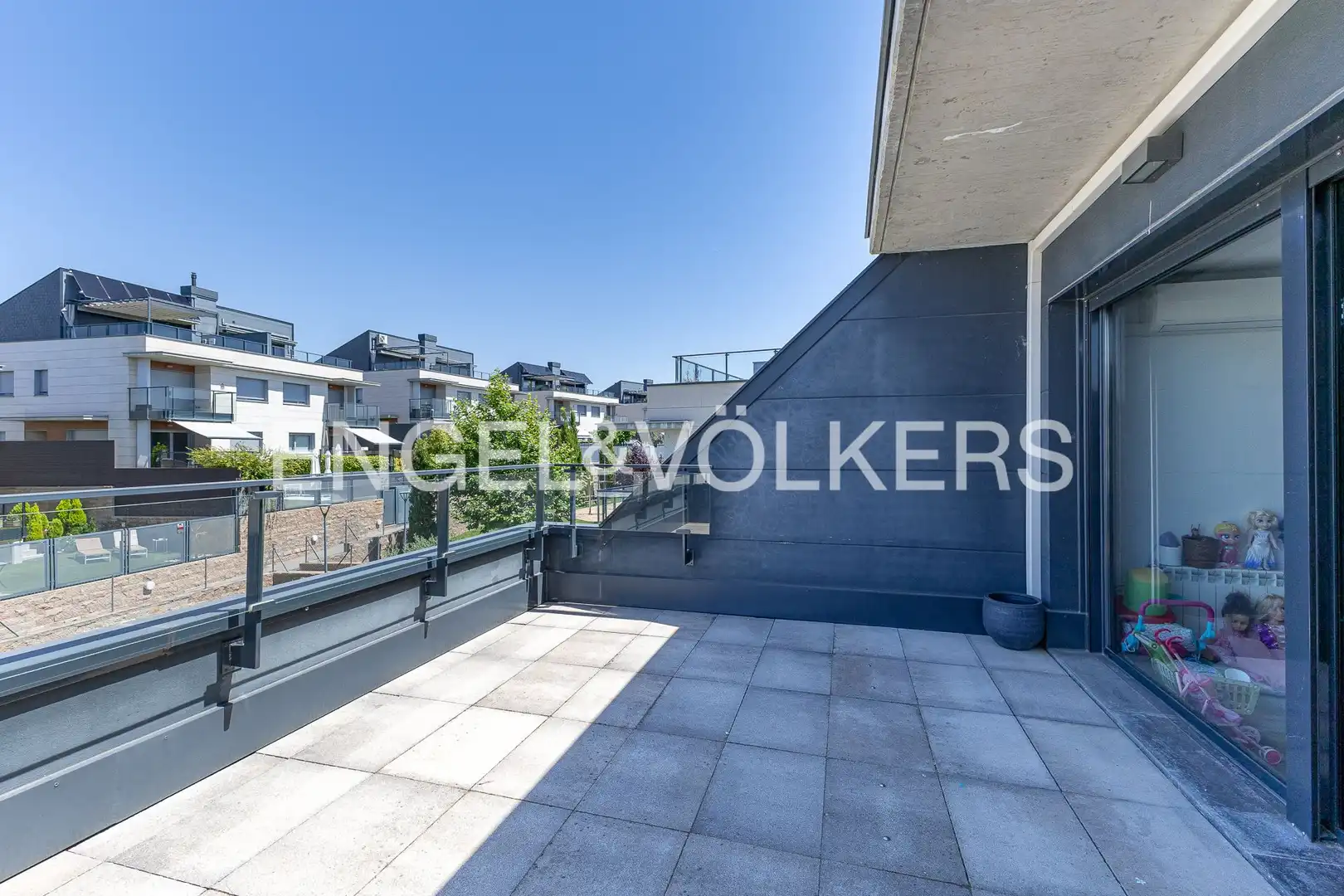 Terrace of Detached homes for rent in Boadilla del Monte  with Air Conditioner, Heating and Private garden