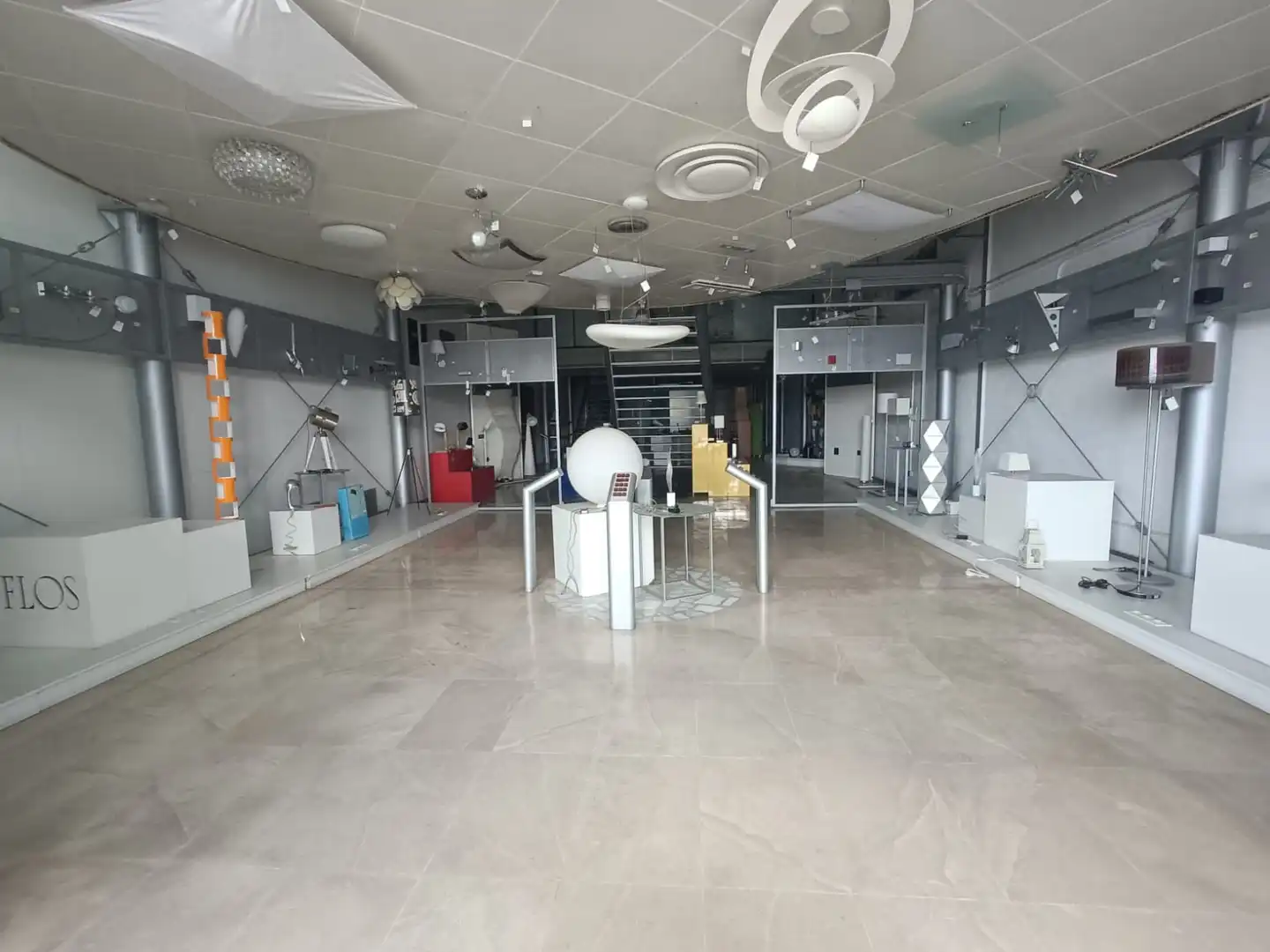Industrial building to rent in Avinguda de Benicàssim 13, imagen 4