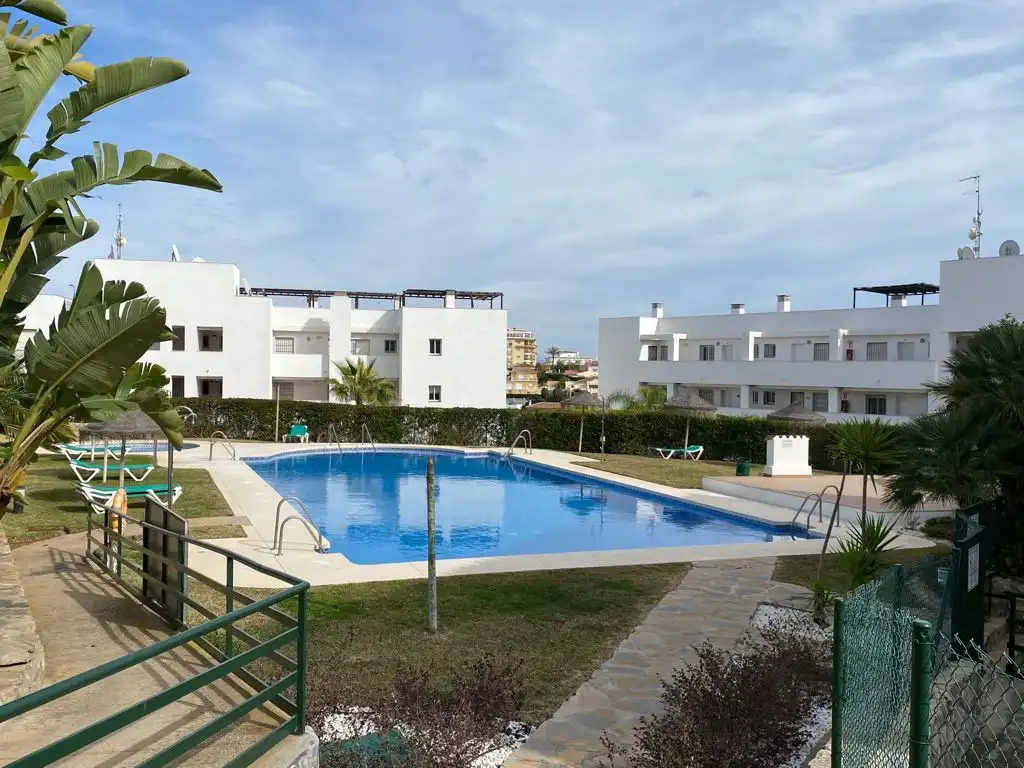 Appartement compact avec piscine à vendre à C/ Geranio-Miraflores, imagen 31