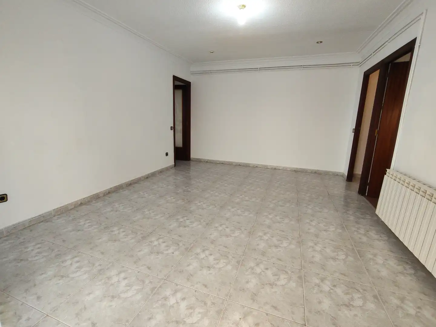Piso en venta en Palau-solità i Plegamans con Calefacción y Balcón