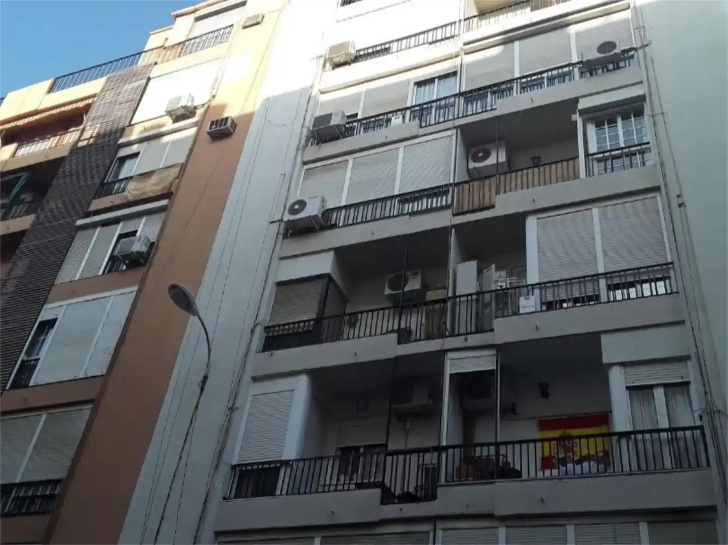 Vista exterior de Piso para compartir en Los Remedios