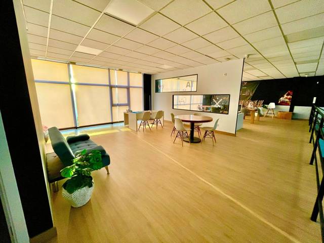 Oficina en Alquiler en Parque Manuel de Vega - Carretera de Ugena