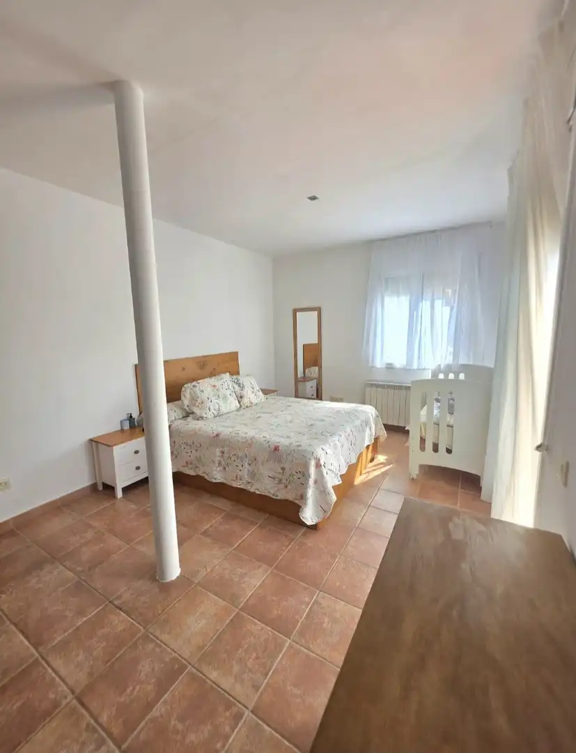 Schlafzimmer von Haus oder Chalet zum Verkauf in Sant Fost de Campsentelles mit Heizung, Privatgarten und Abstellraum
