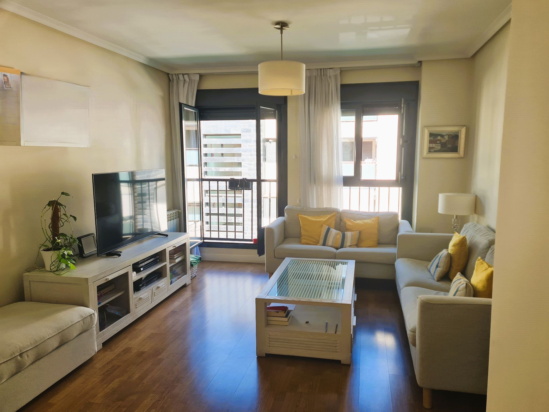 Living room of Flat for sale in Las Rozas de Madrid  with Air Conditioner, Heating and Terrace