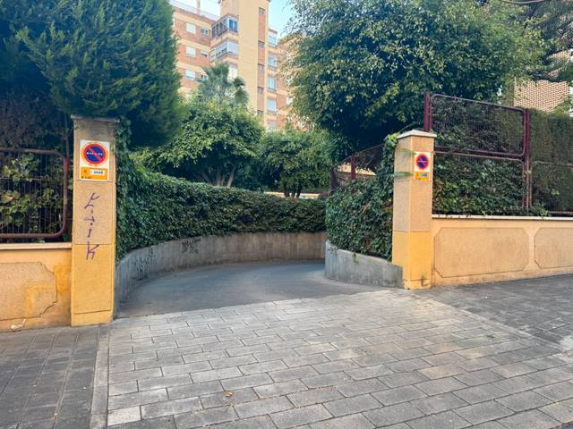 Garaje en Venta en Calle Doctor Sánchez San Julián en Pla de Bon Repós
