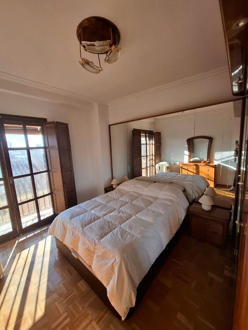 Bedroom of Flat for sale in Zamora Capital   with Heating, Parquet flooring and Furnished