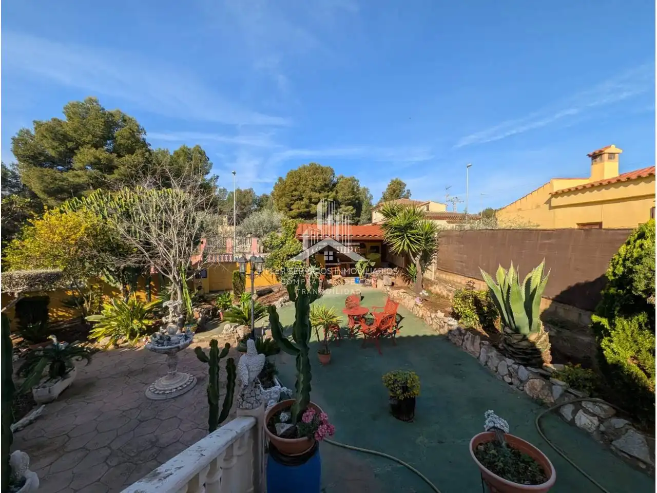 Villa con giardino in vendita a Calle Morral, imagen 2