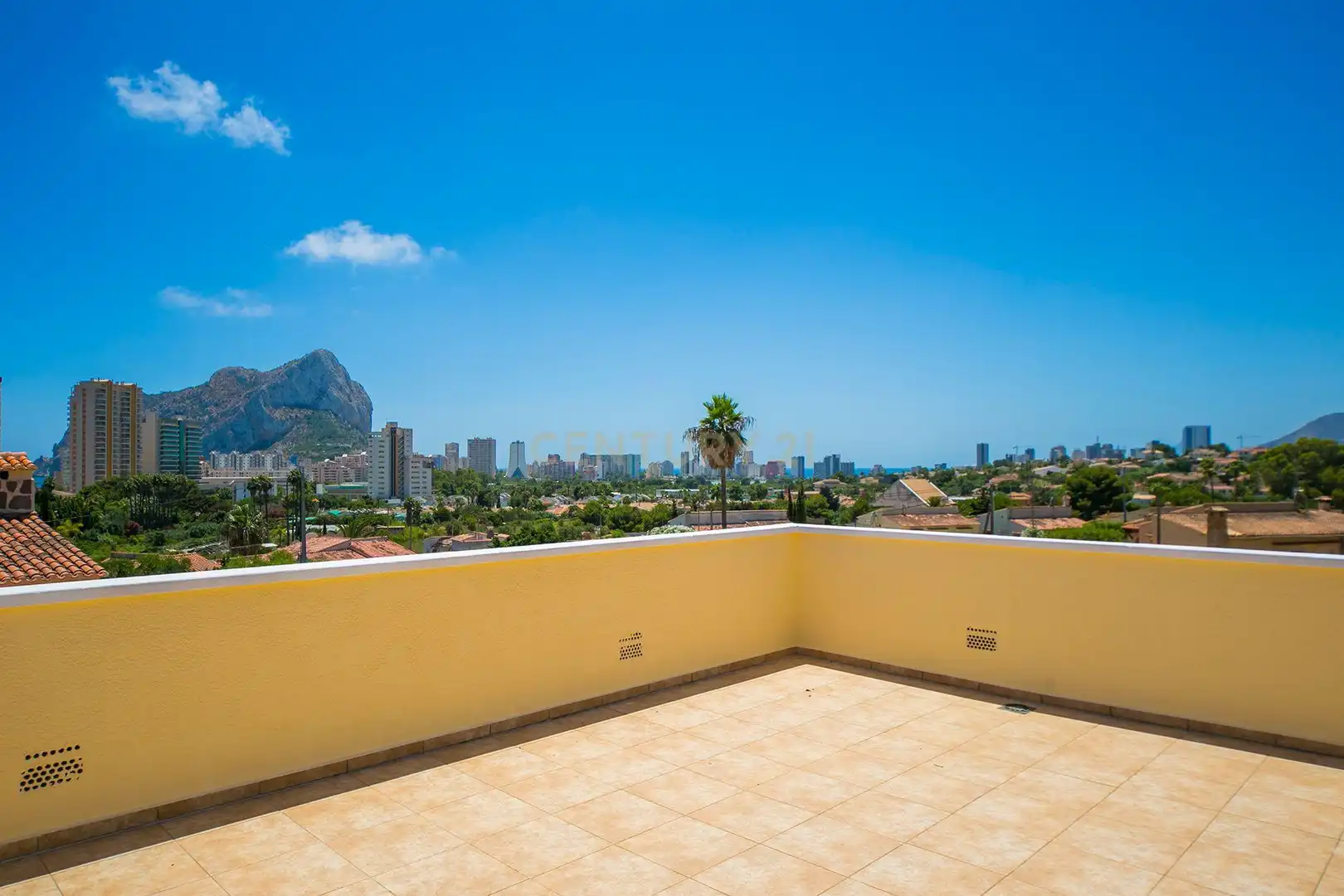 Terraza de Apartamento en venta en Calpe / Calp con Jardín privado, Trastero y Horno