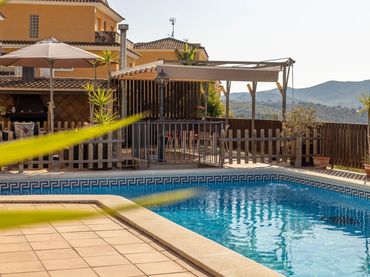 Detached house with balcony for sale in Olivella