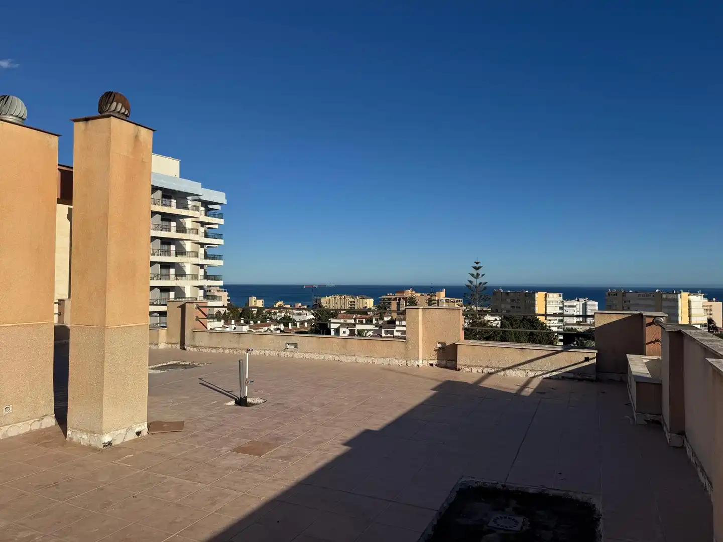 Terrace of Duplexes for sale in Torremolinos  with Terrace, Storage room and Furnished