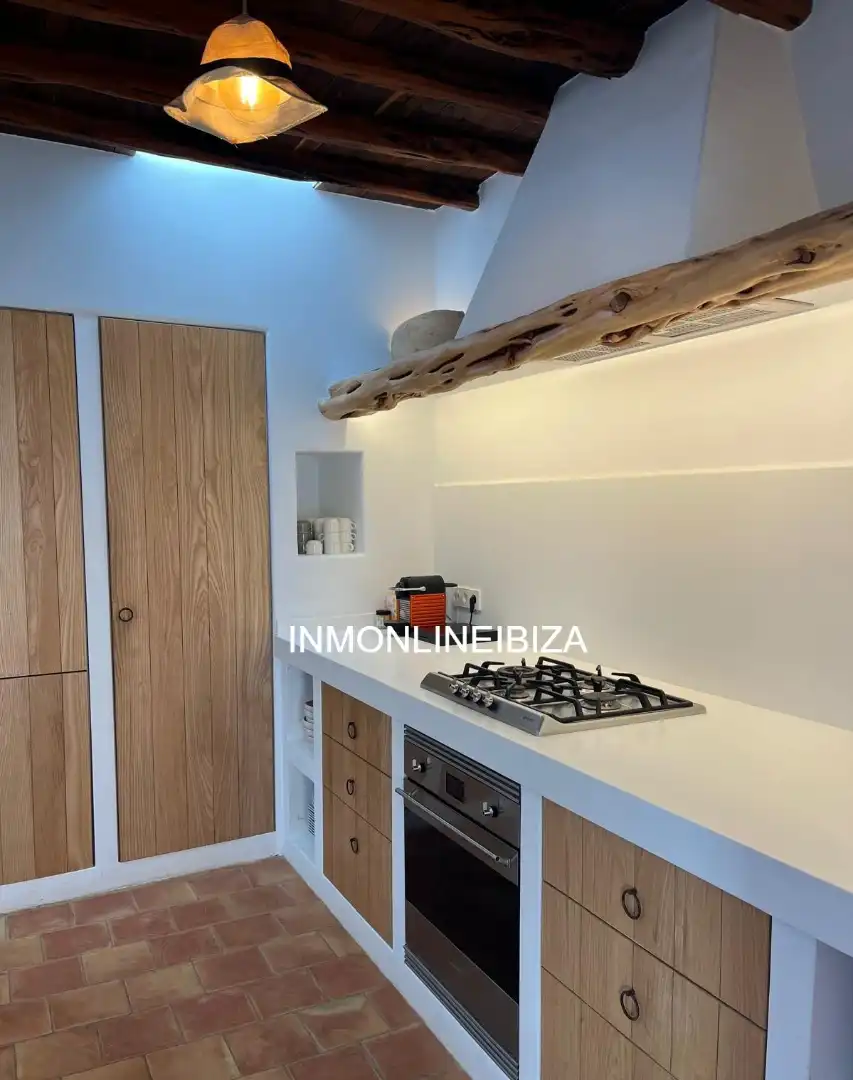 Küche von Haus oder Chalet zur Miete in Sant Joan de Labritja mit Privatgarten, Terrasse und Schwimmbad
