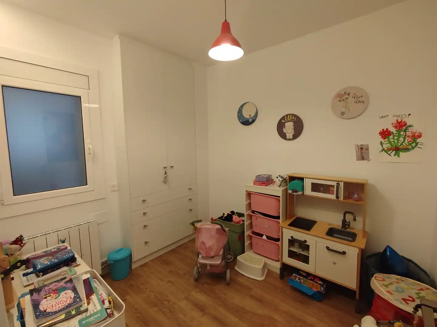Habitación de Piso en venta en Barcelona con Aire acondicionado, Calefacción y Balcón
