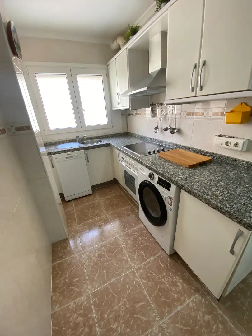 Kitchen of Flat for rent in Málaga  with Air Conditioner, Terrace and Furnished