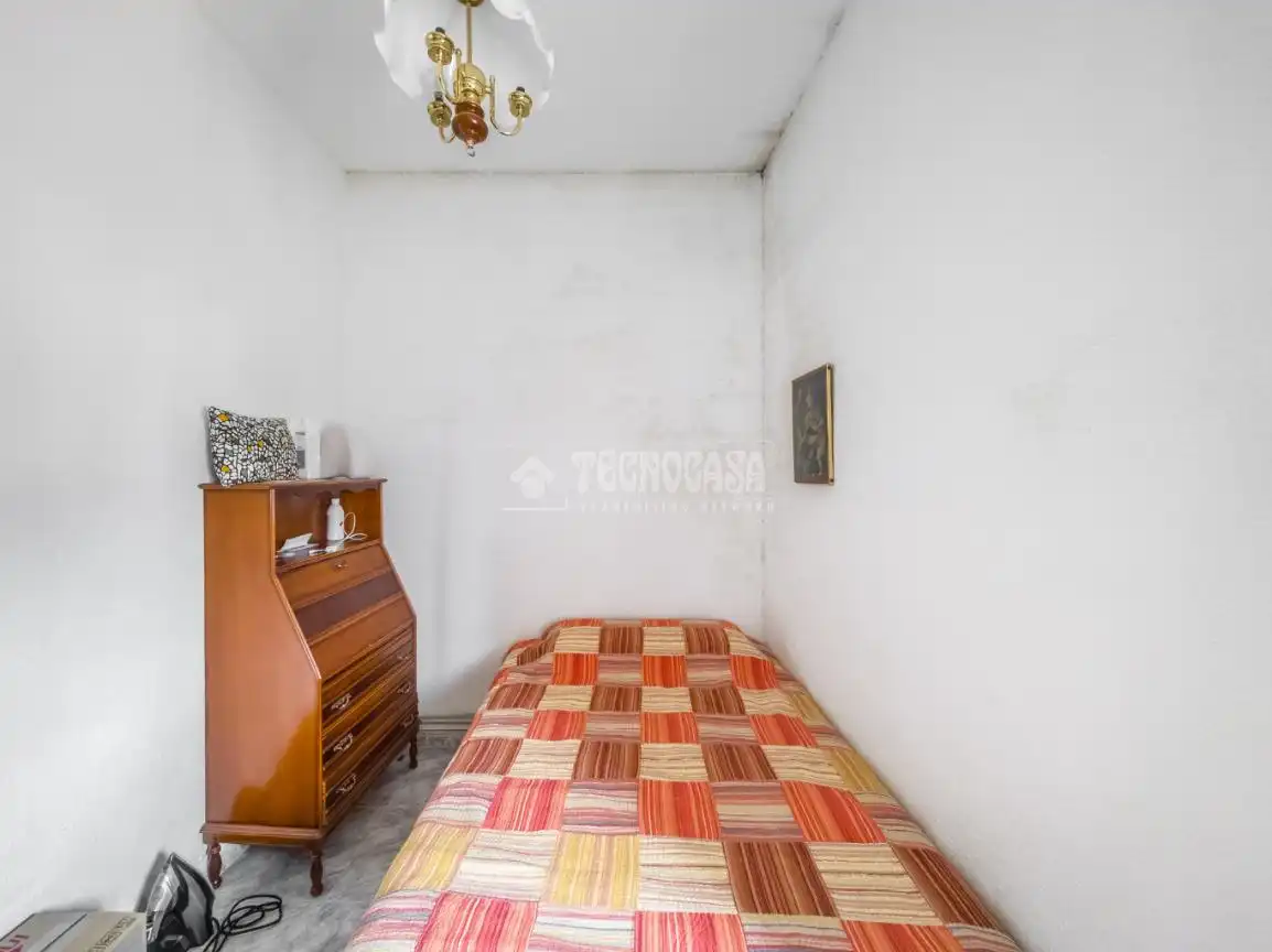 Habitación de Casa adosada en venta en Campo Real con Aire acondicionado
