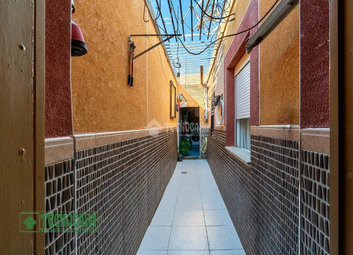 Casa adosada en venta en Las Norias