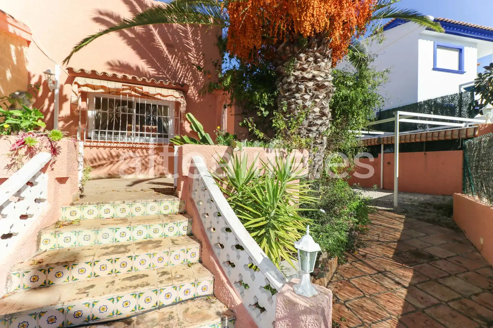 Exterior view of Houses for sale in L'Alfàs del Pi  with Air Conditioner, Heating and Private garden