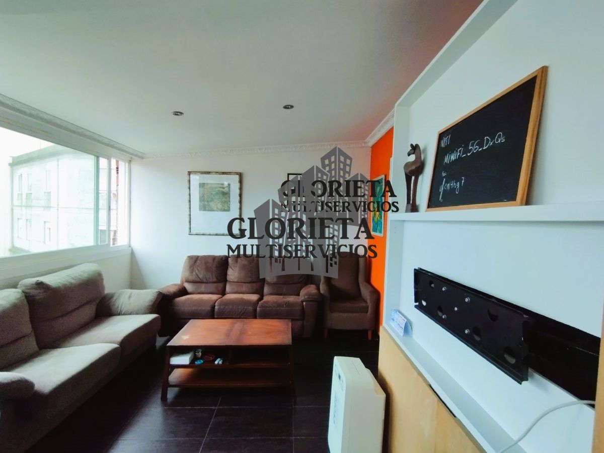Living room of Flat for sale in Vigo   with Storage room