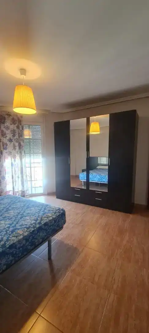 Schlafzimmer von Wohnung zum Verkauf in Bailén mit Klimaanlage und Balkon