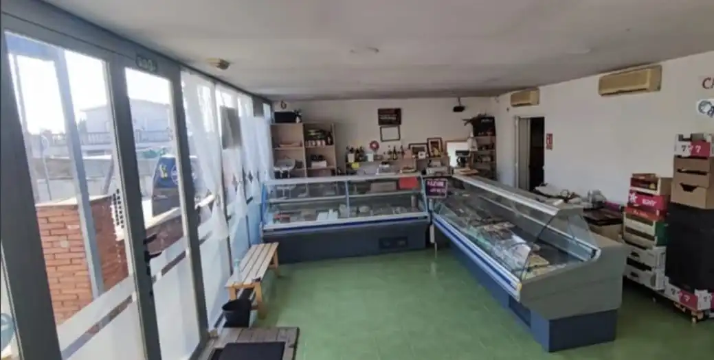 Locale commerciale in cessione a Santa Eulàlia de Ronçana, imagen 9