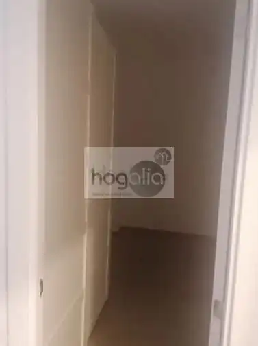 Habitación de Planta baja de alquiler en Sevilla con Aire acondicionado y Amueblado