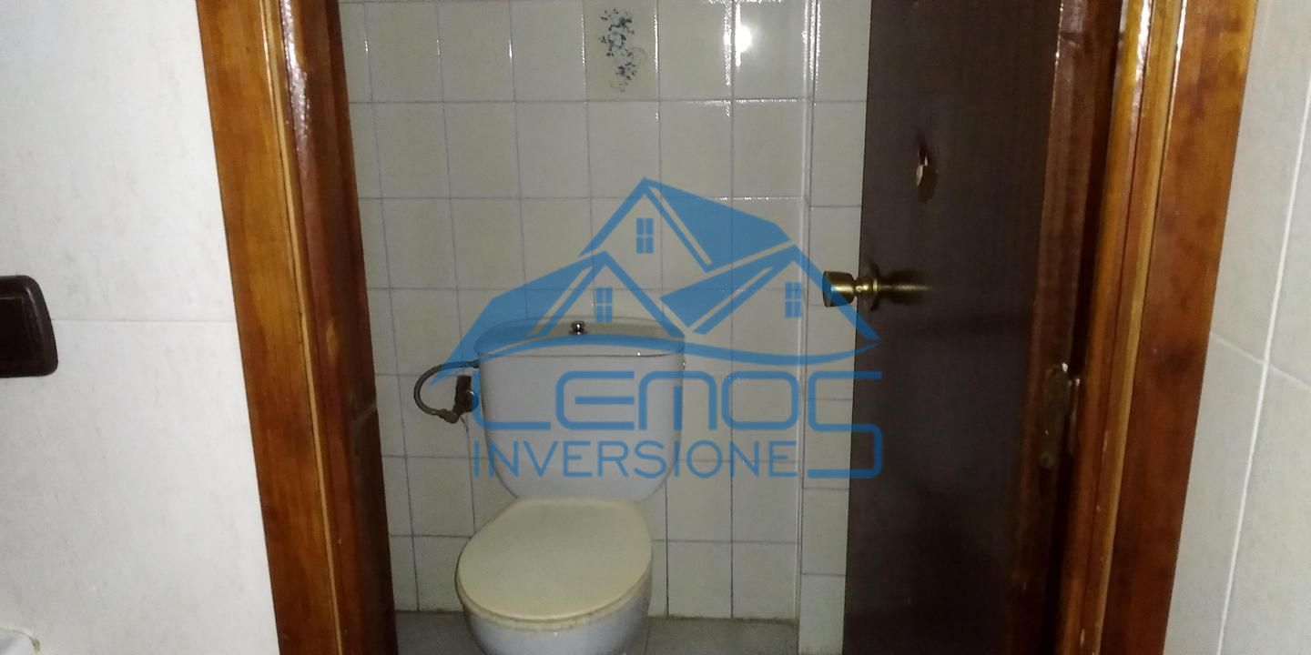 Bany de Casa o xalet en venda en Cabreros del Río amb Terrassa