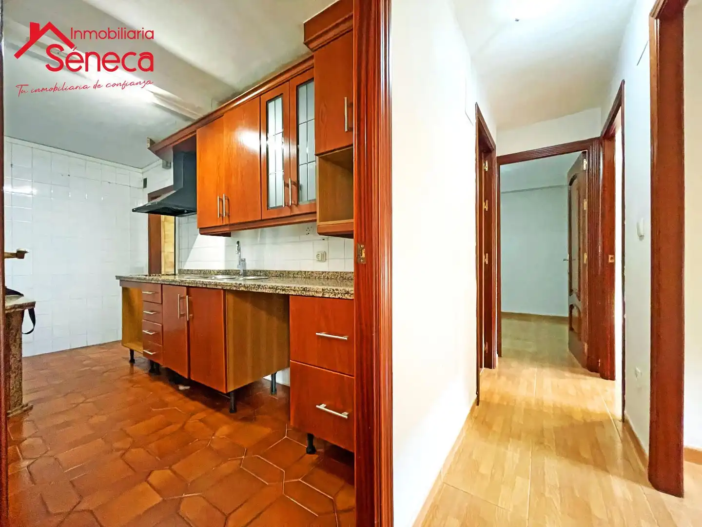 Kitchen of Flat for sale in Córdoba  with Air Conditioner and Heating