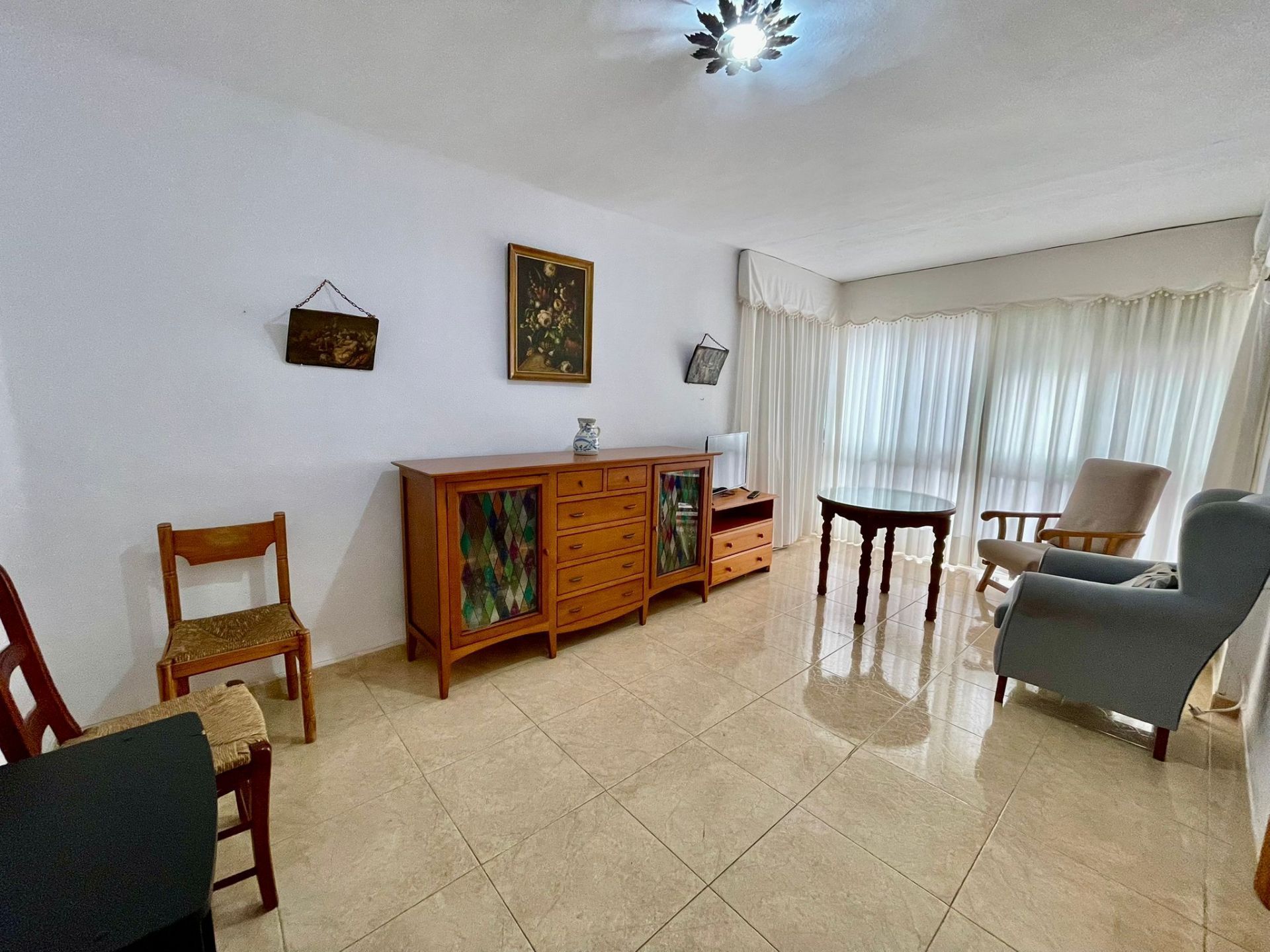 Living room of Flat for sale in Vélez-Málaga  with Air Conditioner