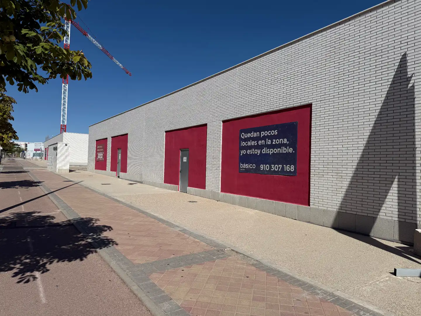 Exterior view of Commercial properties for rent in Tres Cantos
