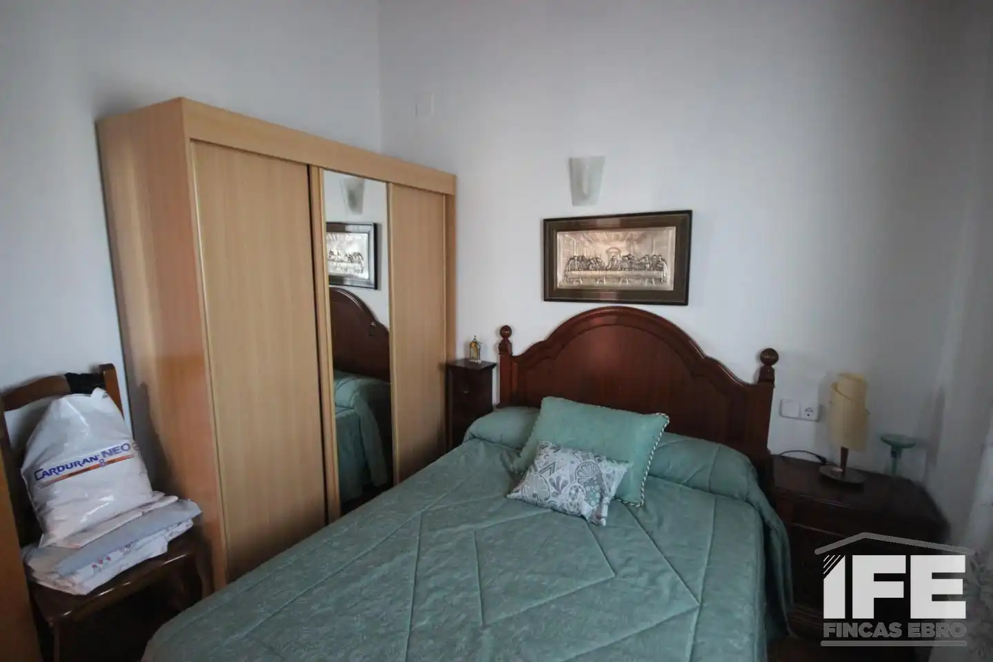 Schlafzimmer von Country house zum Verkauf in Corella mit Privatgarten, Terrasse und Schwimmbad