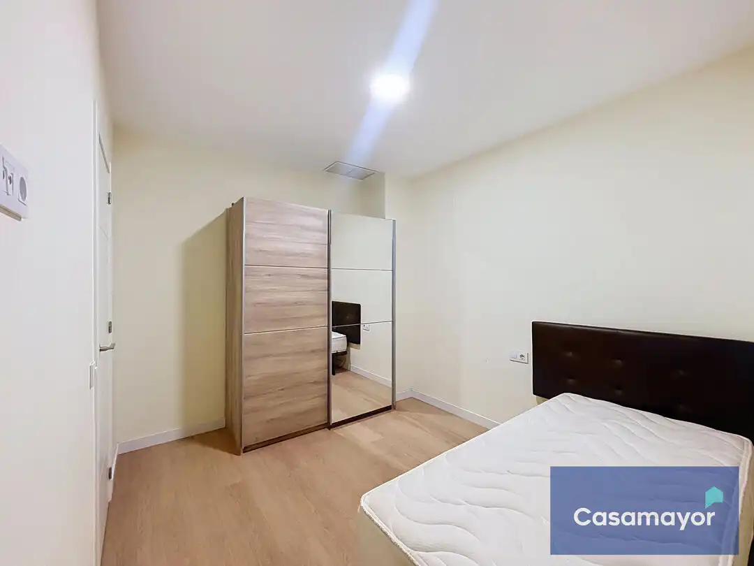 Bedroom of Flat for sale in Alicante / Alacant  with Oven, Washing machine and Microwave