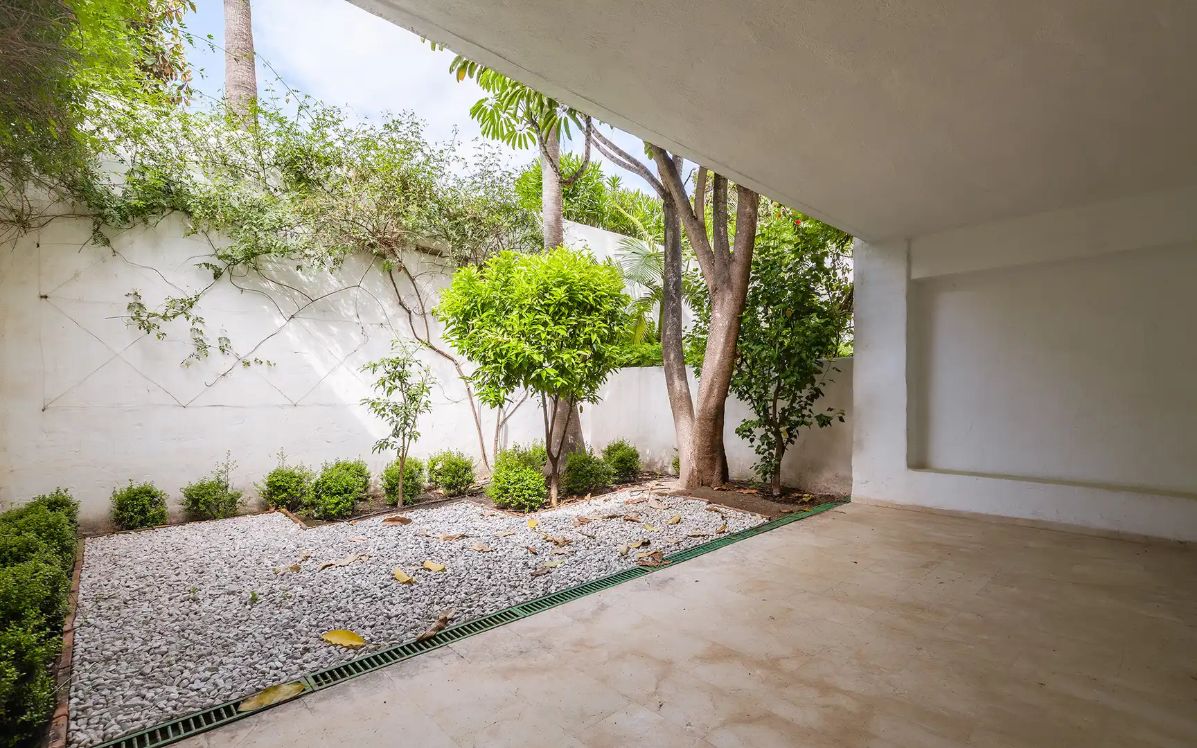 Terraza de Planta baja en venta en Marbella con Aire acondicionado, Jardín privado y Terraza