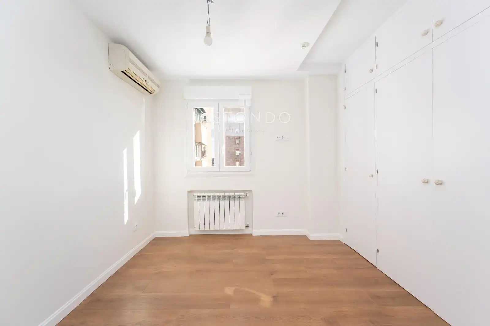 Habitación de Piso de alquiler en Madrid con Aire acondicionado, Calefacción y Piscina