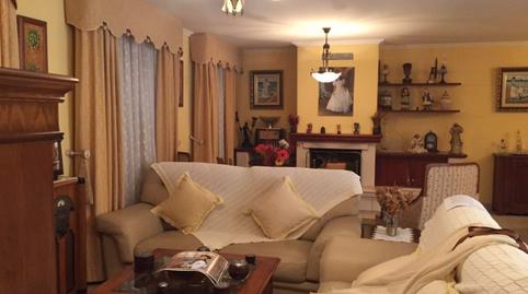 Foto 2 de Casa adosada en venta en Carretera Farhana, Constitución,  Melilla Capital