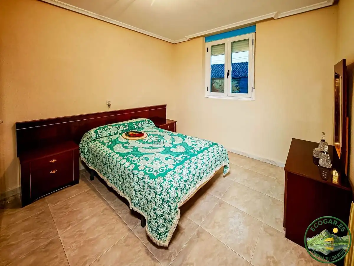 Chalet con jardín en venta en Quintana del Castillo, imagen 9