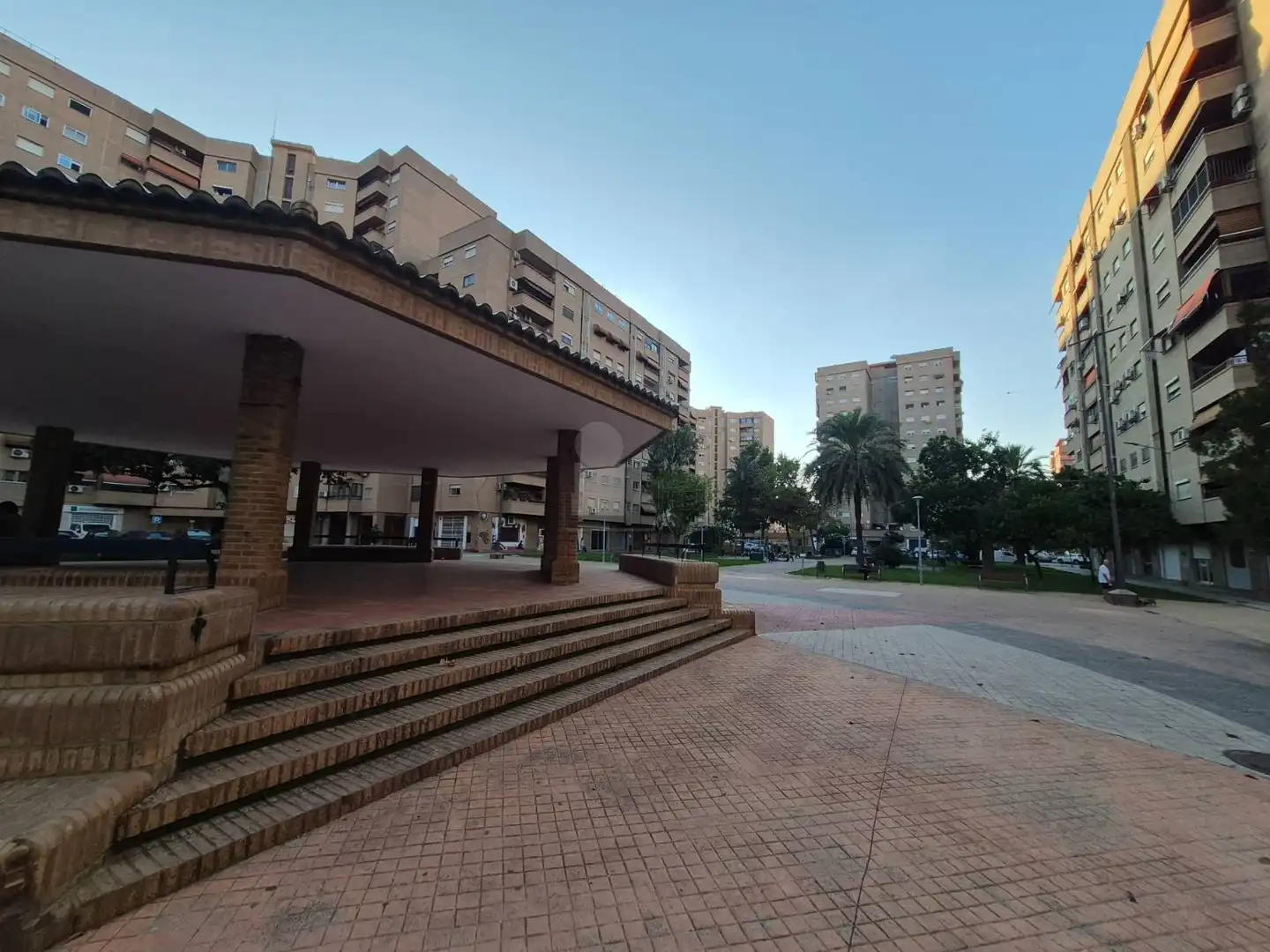Vista exterior de Pis en venda en Xirivella amb Aire condicionat, Calefacció i Moblat