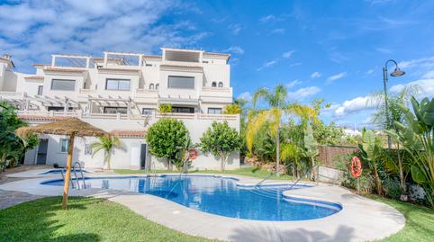 Foto 2 de Casa adosada en venta en Paraiso - Barronal, Estepona