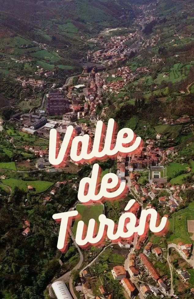 Vista exterior de Casa o xalet en venda en Mieres (Asturias) amb Jardí privat i Traster