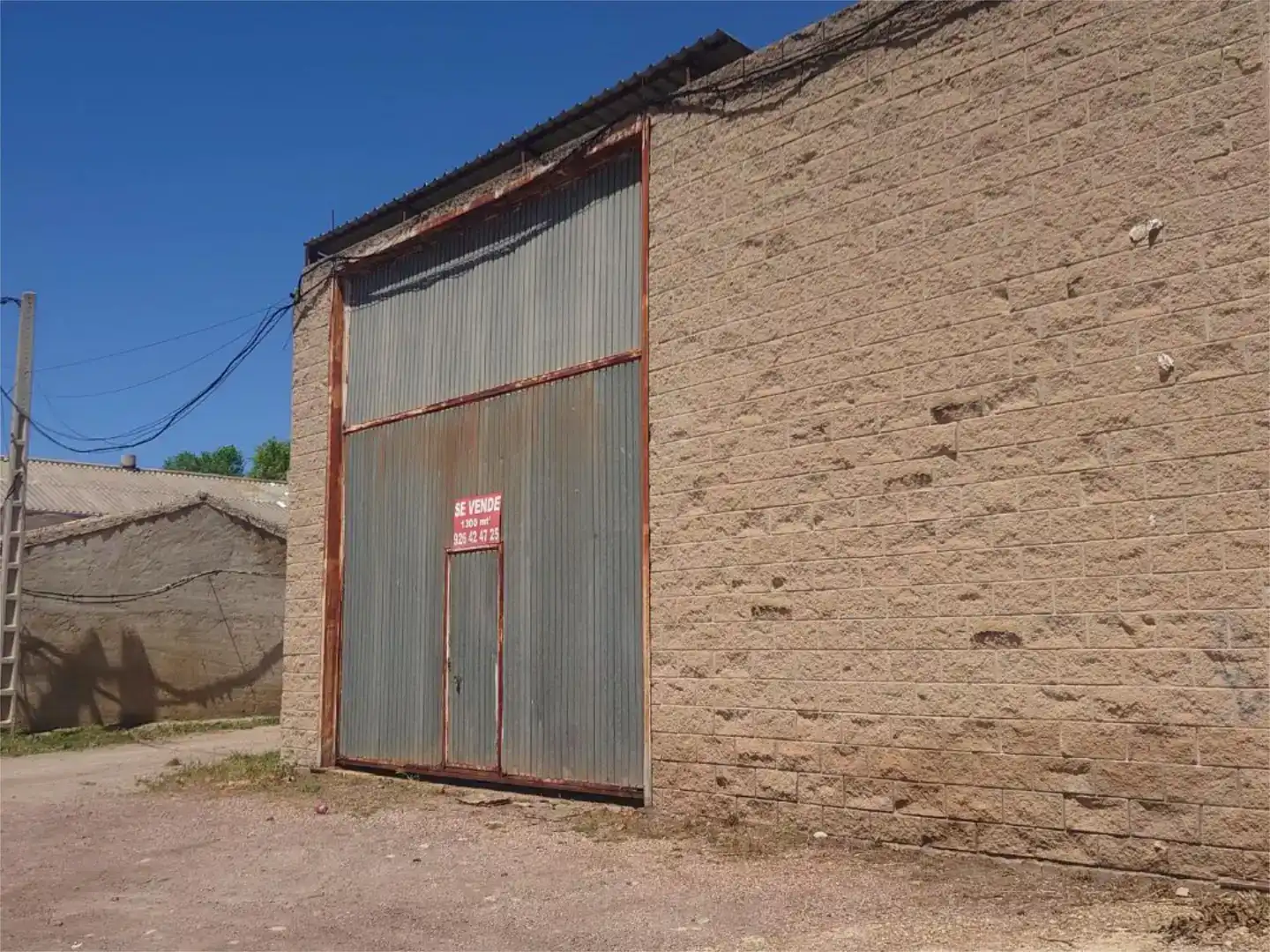 Vista exterior de Terreny industrial en venda en Puertollano