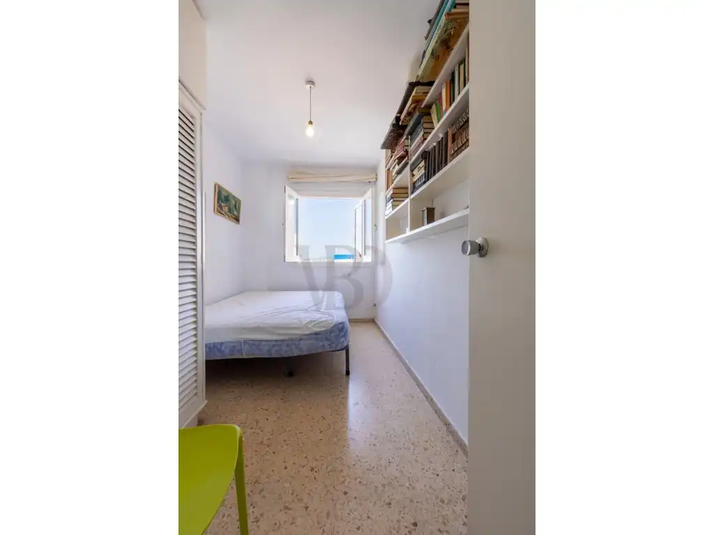 Schlafzimmer von Dachboden zum Verkauf in Eivissa mit Terrasse