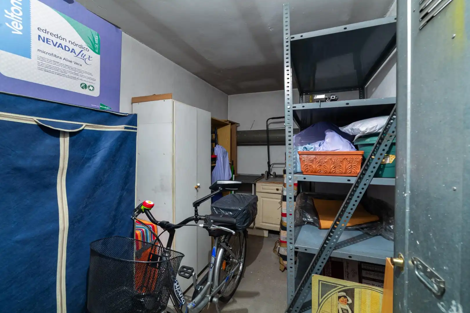 Flat for sale in Valladolid  with Heating, Storage room and Community pool